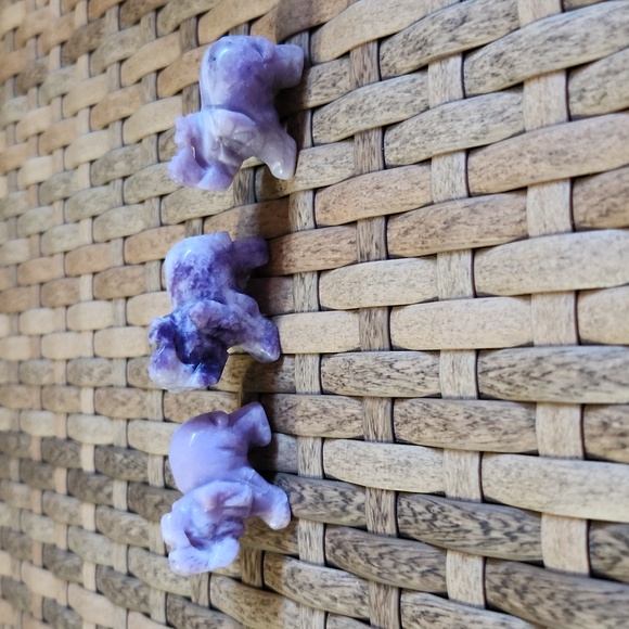 Beautiful Lepidolite Elephant Carving - Picture 6 of 7